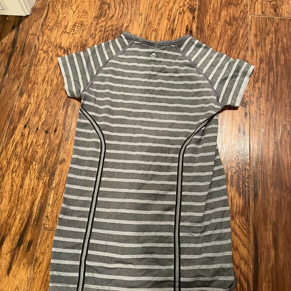 Ivivva (by Lululemon) Swiftly Tech Short-Sleeve Shirt - Picture 2 of 4